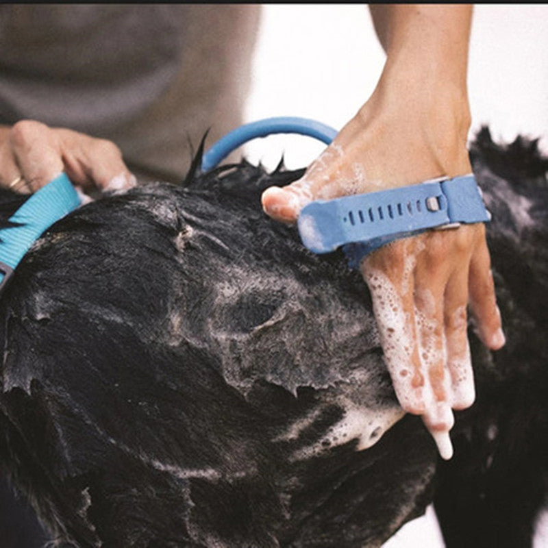 2-in-1 Dog Bathing Brush with Shower Sprayer – Pet Grooming & Massage Tool